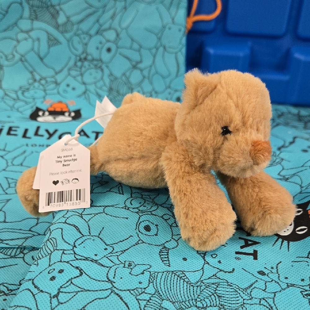NWT Jellycat Light Brown Tiny Smudge Bear W/ Dust Bag